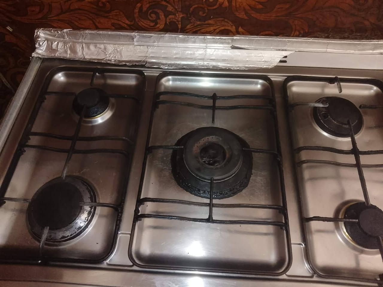 طباخ للبيع فرن 5 عيون مستعمل السعر 200 
العنوان الفلوجة حي الشهداء قرب جامع الشمري 
رقم الهاتف / ***********
