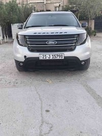 اكس بلور مديل 12 وارد  امريكي ضررها جاملغ خلفي   مواصفات Xlt سيارة جدي...