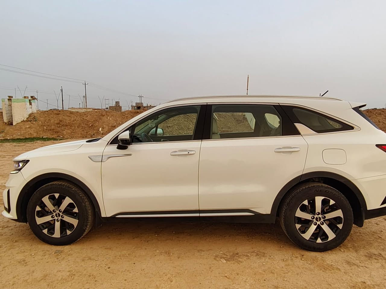 السلام وعليكم للبيع كيا سورنتو
الموديل 2023

   سياره وارد خليجي 

مواصفات حساسات اماميه حساسات خلفيه

 

شاشه كبيره داخل عسلي 

ويل كب اكروم

سياره 4 سلندر 2500 

ماشيه 70 

سياره مكفوله وجديده نضافه فول

رقم اربيل تحويل ثاني يوم 

هزه جديده 

رقم جديد

 مكاني الانبار الرمادي 

 سعره ٢٤٨ وبي مجال قليل 

***********
