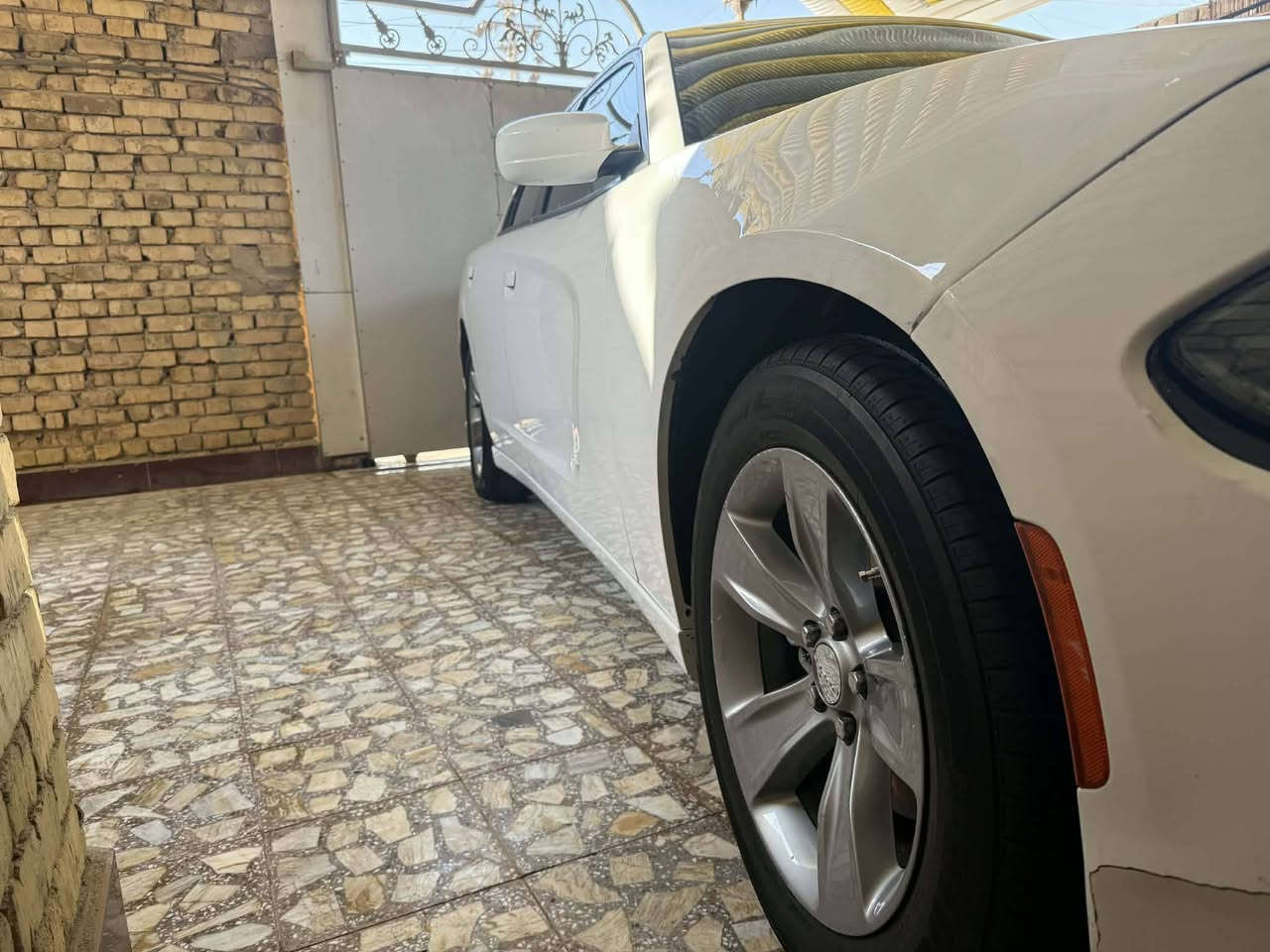 سلام عليكم سياره البيع موديل 2015 اصل رقم شمالي سنوية جديدة سياره جاهزة تخم تاير حداديه جديده تبريد مكينه كير سياره ما مشتغلة خط سونار مرفوق معى النشر بيهة جاملغ وباب صبغ بدون دواخل سعر 170 وبيهة مجال الاستفسار *********** مكان ميسان
