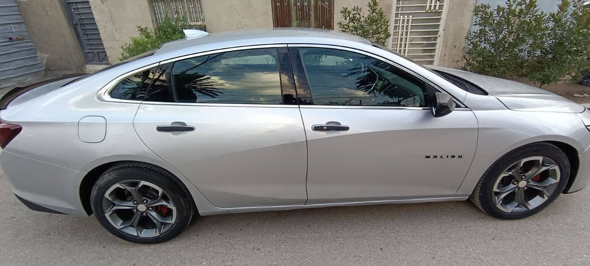 ماليبو مديل 2020 رقم سليمانية
مواصفات LT بصمة كشن كهرباء تدفئة كشن تبريد قطعتين مناخين منفصل منضومة زنون شاشة كار بلي كامرة تشغيل عن بعد وبقية المواصفات معروفة
حادثهة بنيد راجع بارد وجاملغ سرقة بس هذني والبقية كفالة شواصي لغود غيرهة كفالة مكينة 1500 تيربو
 مكينة كير تبريد كهربائيات خير من الله
السعر 105 وبيهة مجال مكاني بغداد جديدة
***********
