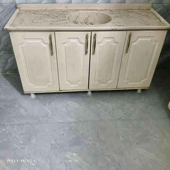 اسلام عليكم هاذه كاونتر احطاطه 5قطع للبيع السعر 950وبي مجال العنوان بابل حصوه رقم الهاتف ‏‪***********‬‏
