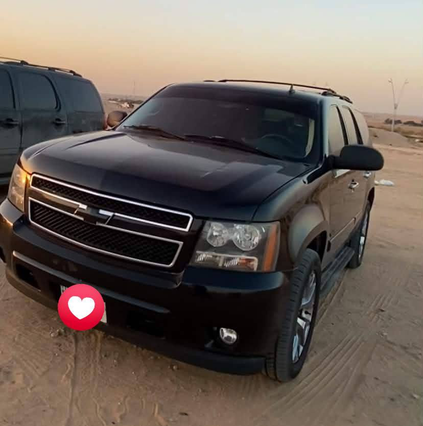 السلام عليكم تاهو 2007فول للخير سياره جاهز حداديه وتبريد وتخم تاير ويل 20 سياره نضيفه السعر 85بيها مجال قليل رقمي ***********مامتواجد ع نت مكاني البصرة
