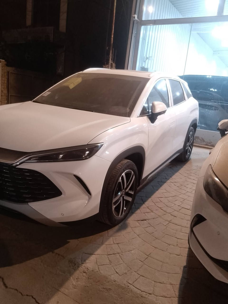 السلام عليكم زبائنا الكرام
عرض خاص بمناسبة حلول السنة الجديدة سنة خير يارب

تبديل زجاج خلفي مظلل بي واي دي 

اصلي وكالة مع الضمان 

يتوفر لدينا جميع زجاج بي واي دي 

العرض يشمل التوصيل والشد مجاناً داخل بغداد 🏍️

توصيل لكافة محافظات العراق

***********ابوفهد
