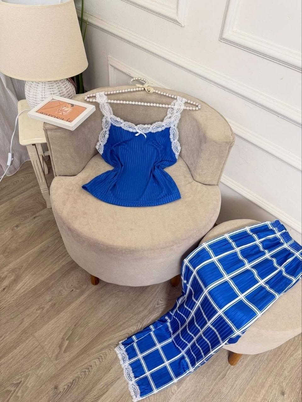 تراك  مطعم  دانتيل

درزن 84


**إذا كنت صاحب هذا الإعلان وتريد حذفه لأي سبب، رجاءا أرسل رسالة إلى الدعم الفني**