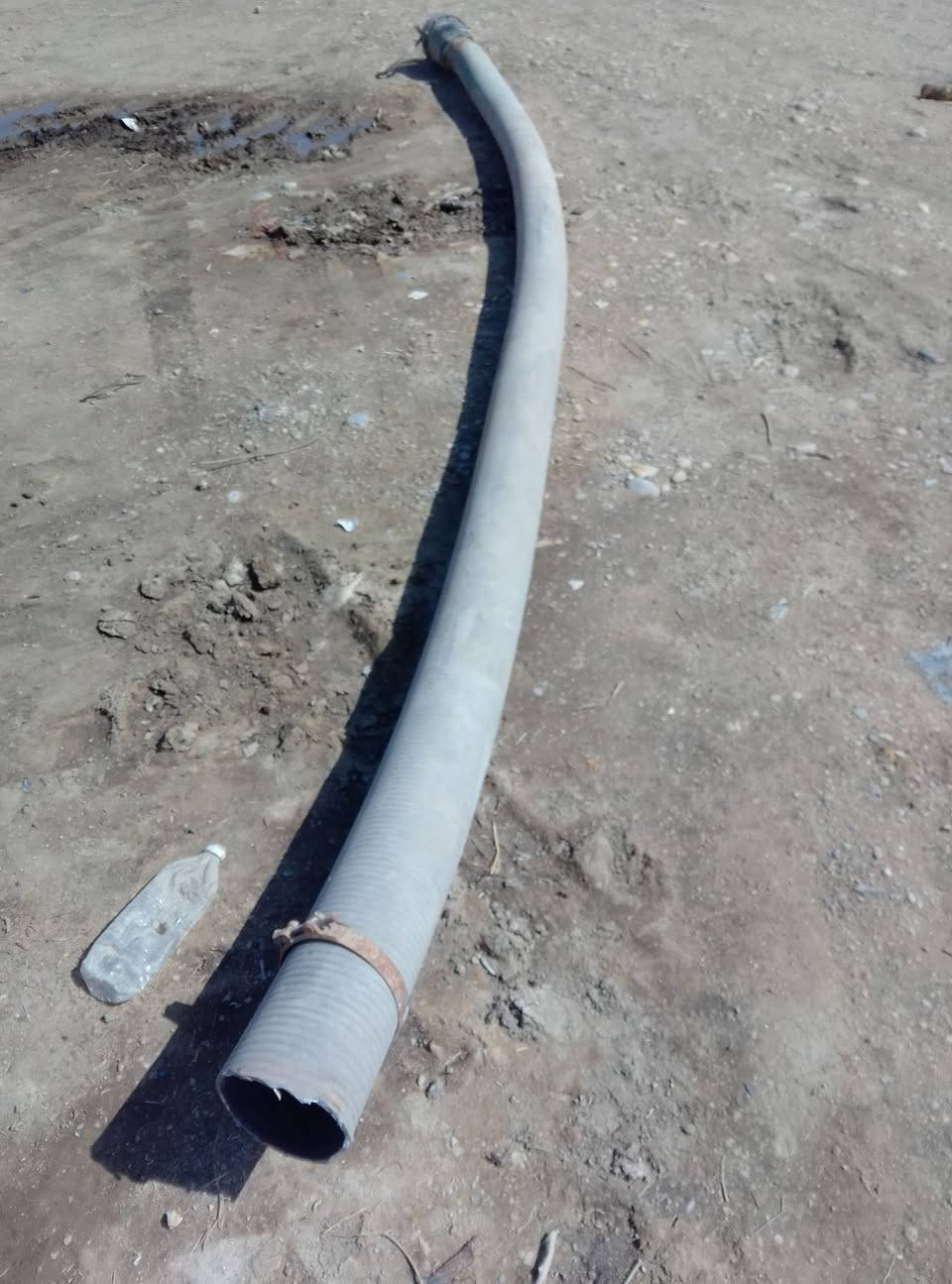 السلام عليكم ماطور للبيع ابو 10 ماطور جديد تاج النجوم شرط على الماي ماطور جاهز ويا صوندا 7 امتار العنوان ناصريه قلعه سكر سعر 550 وبي مجال ***********
