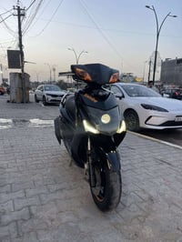 دراجة معدلة • جديدة وناعمة • مكاني الشعب