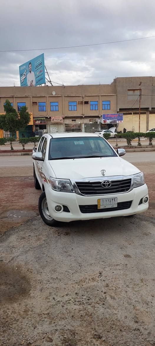 موديل ١٤ للبيع السعر ١٦٨ بيها مجال بصيط كير مكينه ما مفتوح على وضع شركه ***********
