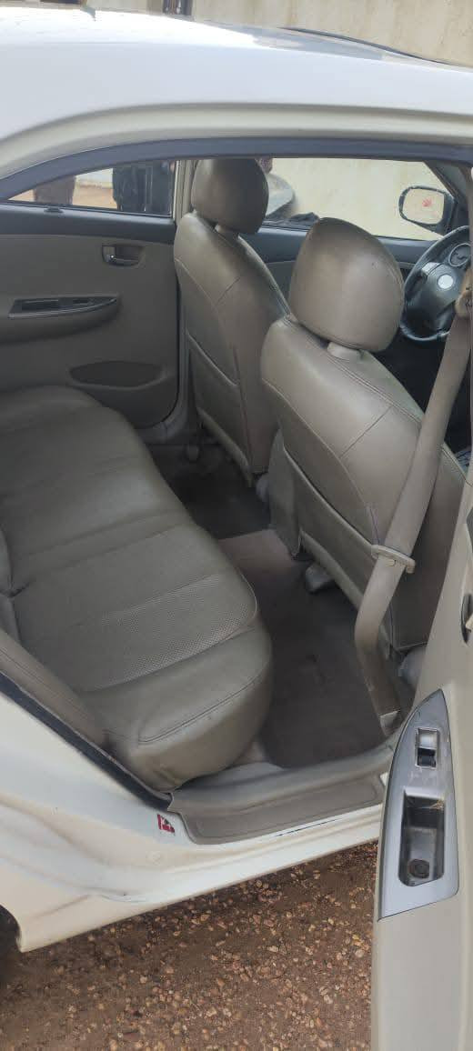 سلام عليكم ـــــــبي واي دي للبيع 2013خصوصي اوتو، بصمه فتحه بالقماره شاشه جاهزه كير مكينه حداديه كله جديد،، مكفوله من الظربه بيه رشات صبغ اثر جراد وتكليط خياس،،،، مداور موجود،،،،، مكان السيارة نجف الاشرف ــــــالتواصل خاص او الاتصال على الرقم ***********بيه واتساب، السعر 46وبيه مجال قليل،،، مراوس هم ترهم إذا سياره مرتبه
