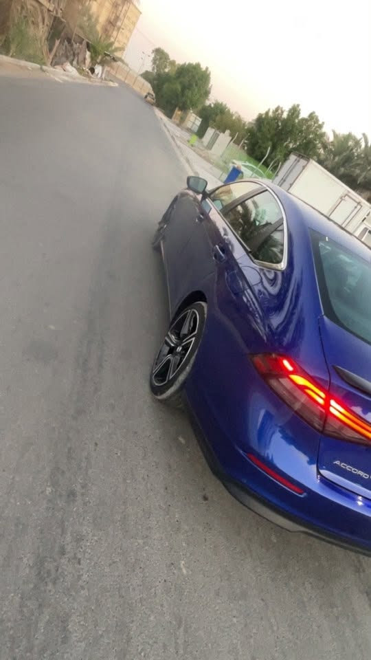 السلام عليكم هوندا اكورد موديل 2025 فئه سبورت فول موصفات
ماشيه 25 كيلو  
 جاهزه نقص فقط رادار امامي 
بيع او مراوس حسب القناعه بشي اقل محتاج فرق 

مكان بغداد الغزاليه 

مكلف بالنشر اتصال باصحاب السياره 
 

السعر 178 وبيه مجال 
 

الرقم ***********
