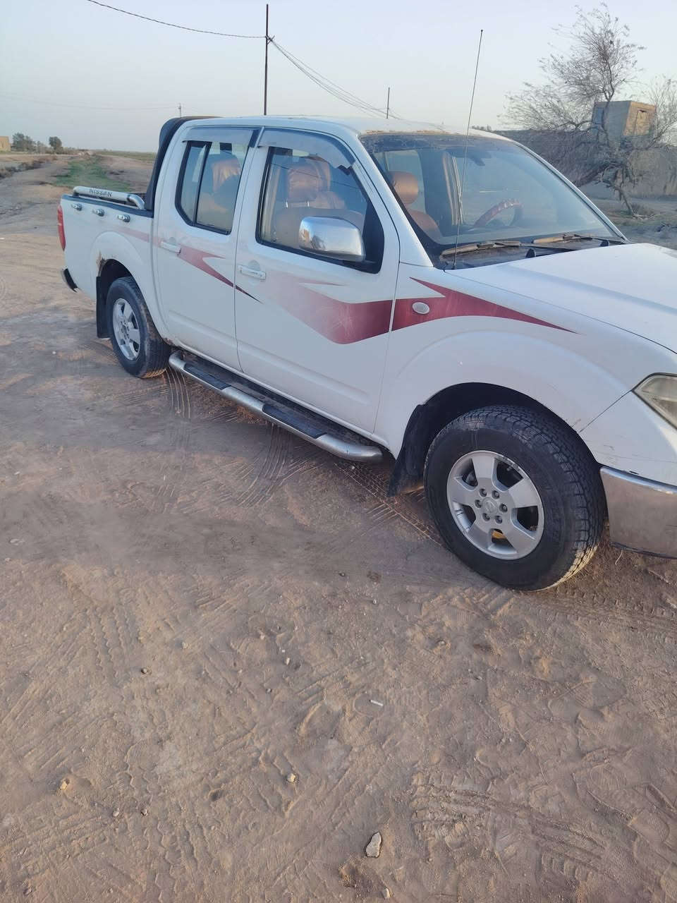 نيفاره للبيع مديل 2008 مكفوله
رقم كوت سعر 75 وبيها مجال ***********
