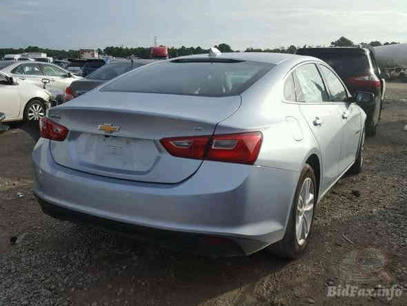 ماليبو للبيع 
موديل 2018 
ماشيه 110
كير اي تي 
رقم اربيل تحويل مباشر 
جاهزه من كلشي 
حادث السياره بنيد صبغ فقط بدون ايرباك بدون دواخل شرط وتعديل جاملغ بارد  والصور بل منشور 
سعر 98 وبيه مجال حك الجيه 
مكان السياره بغداد السيديه 
***********
