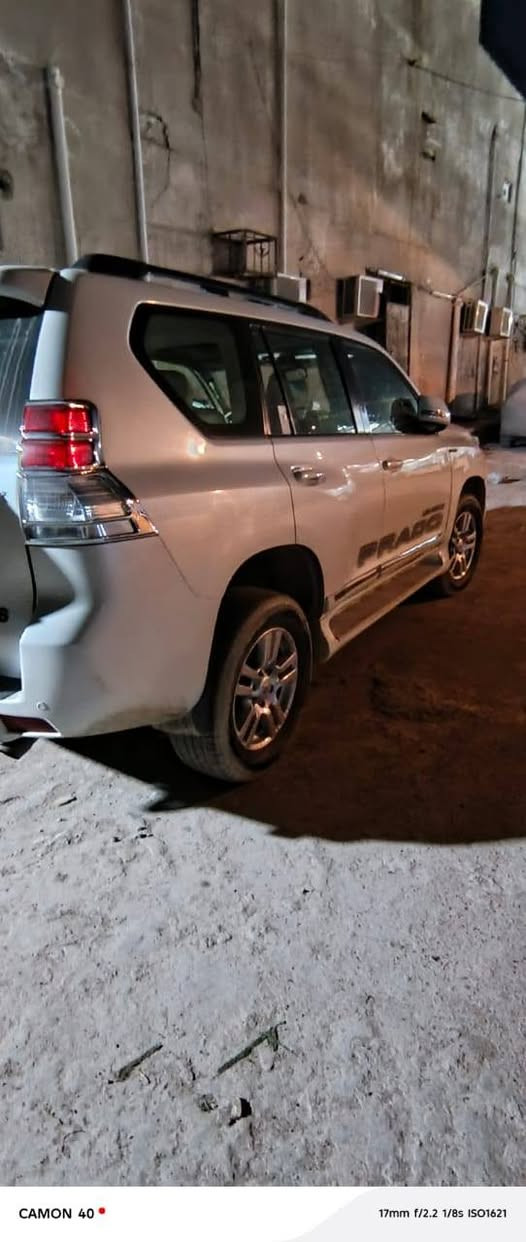 كامل مواصفات ومكفوله كفاله عامه منصبغ وظربه وكامل مواصفات محرك 6 اتصال واساب ***********مكان السياره بغداد
