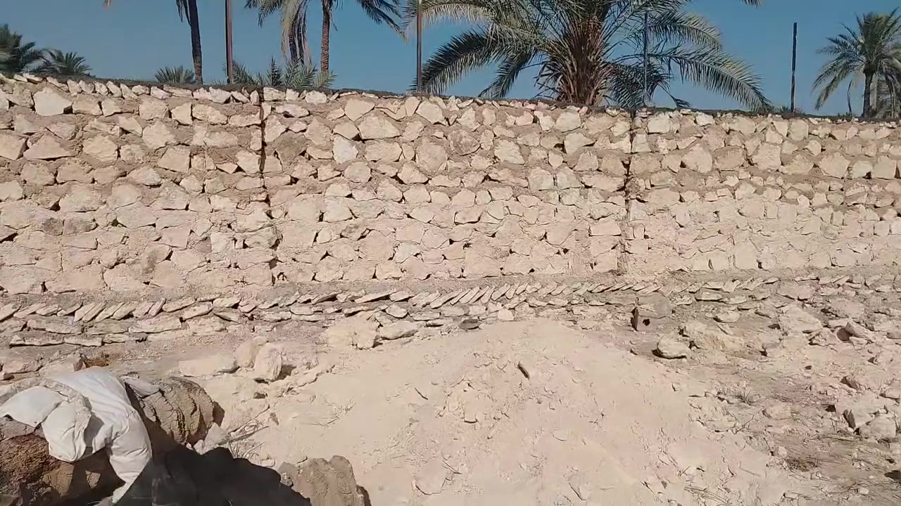 انشاء الله ينال اعجابكم هاذه جزء من اعمالي لكافه البناء الحجر كرسته وعمل شغل درجه اولى للاتصال والاستفسار مراسلت الصفحه او التصال عل الرقم ***********

