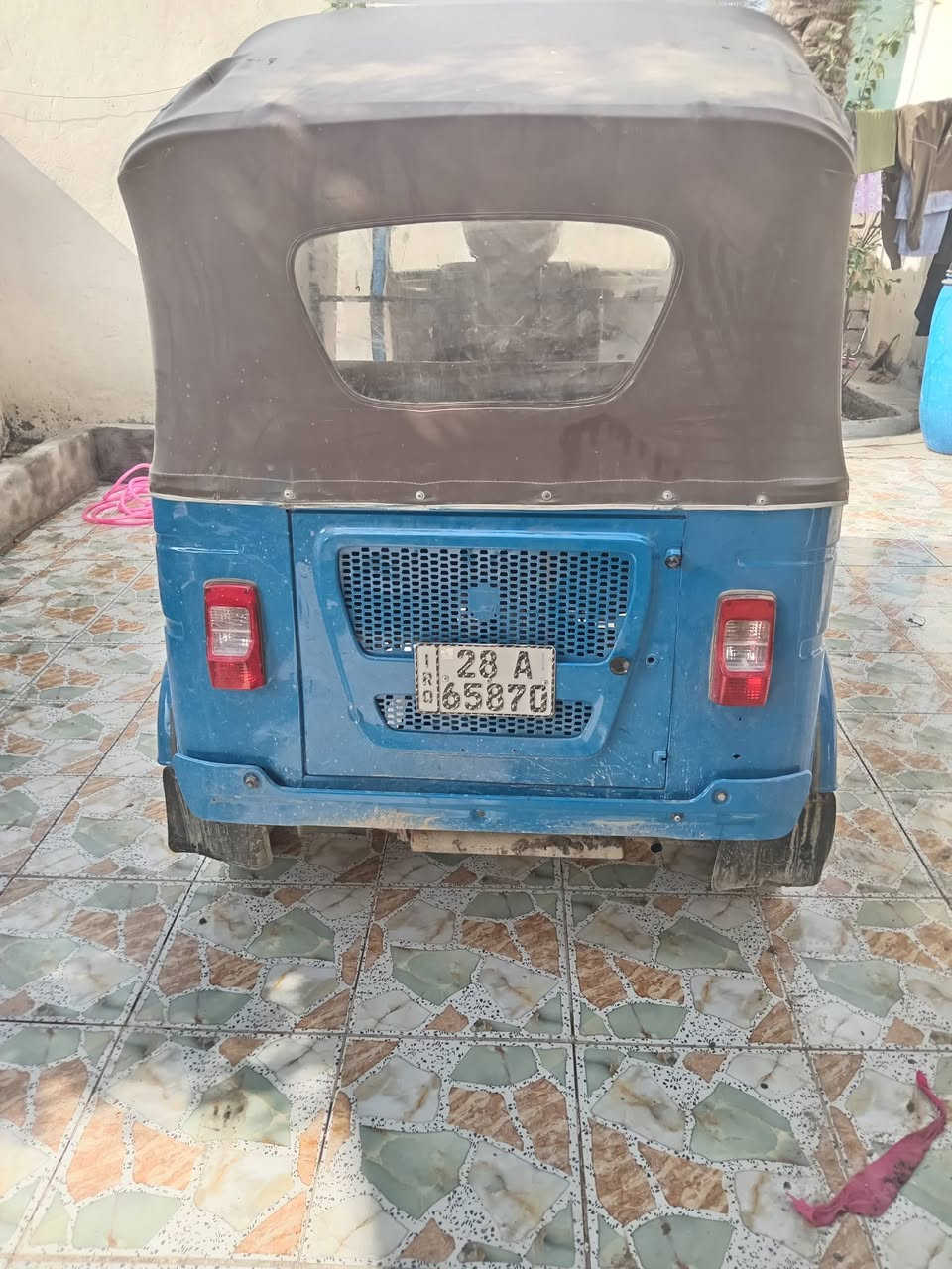 سلام عليكم تك توك موديل 21رقم سنويه مالك بل هاشميه صاحب سنويه تك تك خير من الله مصبوغه جماليه مبدل بيها بس بوشه سعر 7ونص قفل رقمي *********** العنوان بابل الحمزه الغربي الباشيه
