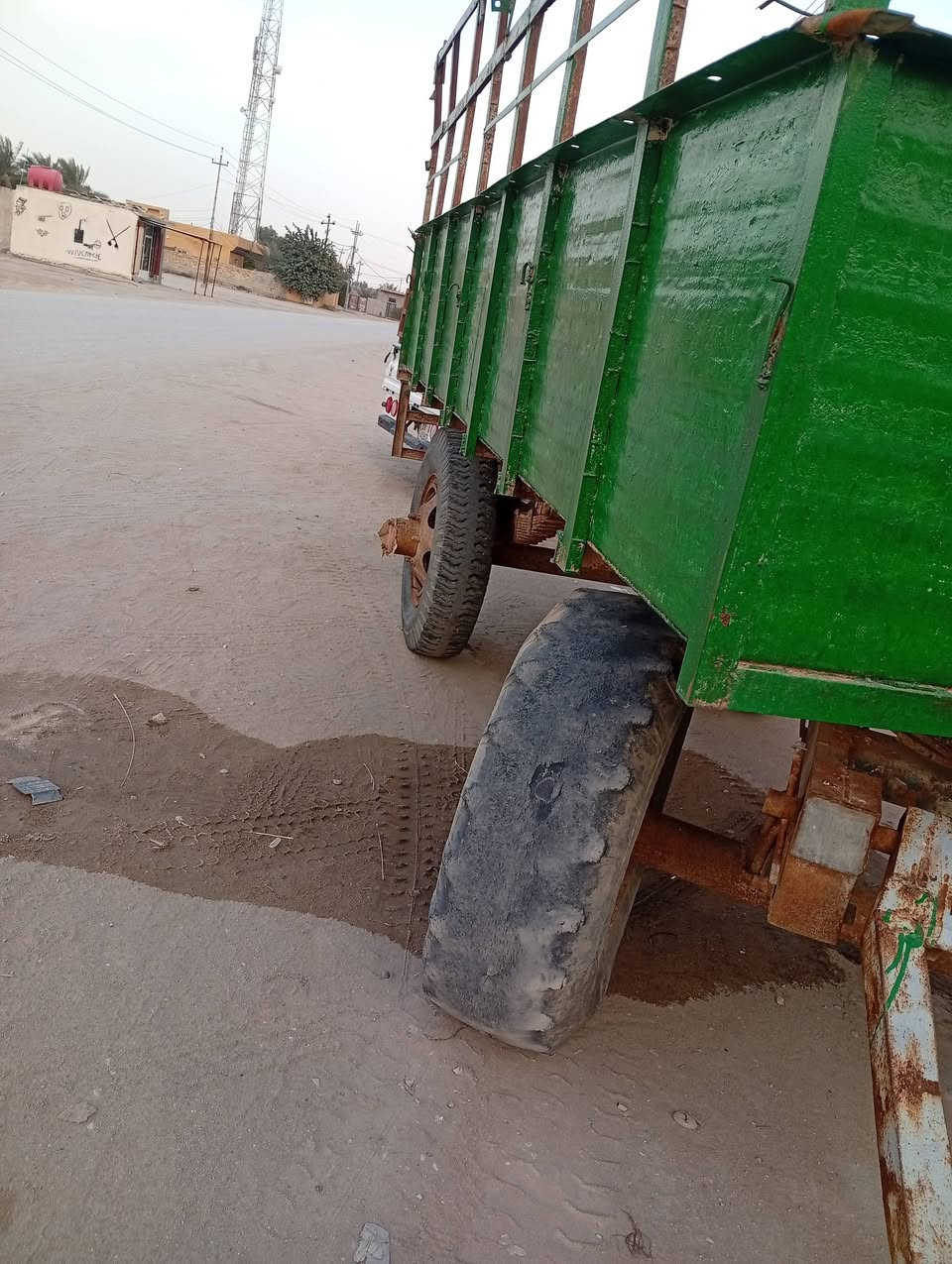 عربانه ربعه ونص متر مكان شريعة كربلاء المقدسة سعر 2750
***********
