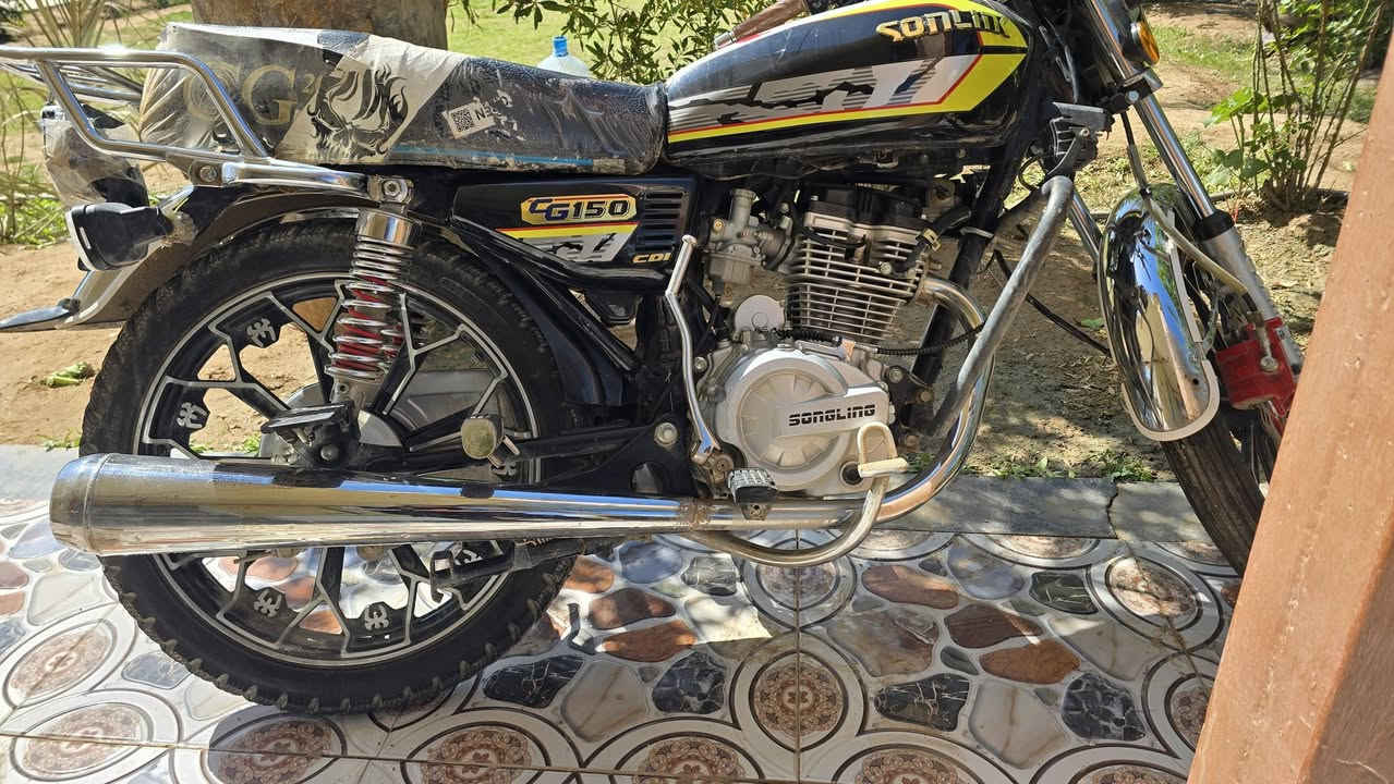 موديل 25  , دراجه مكفوله ونظيفه
مكان ديالى دلي عباس 
سعرهه تفضل خاص  ودلل


**إذا كنت صاحب هذا الإعلان وتريد حذفه لأي سبب، رجاءا أرسل رسالة إلى الدعم الفني**