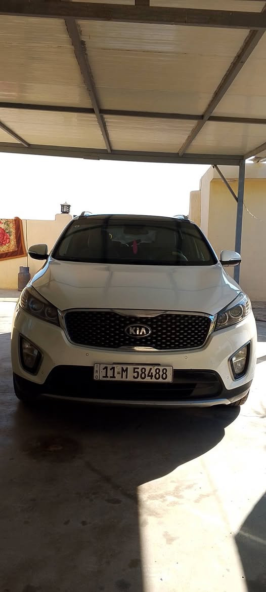 سلام عليكم سورنتو 2016 خليجي رقم بغداد بسمي 6سلندر مكفولة كفالة عامة ماشية100 الف حقيقي مكان السيارة بغداد بسماية نحية الوحدة السعر 220 او امراوس بسورنتو او بيكم رقم الهاتف /***********
