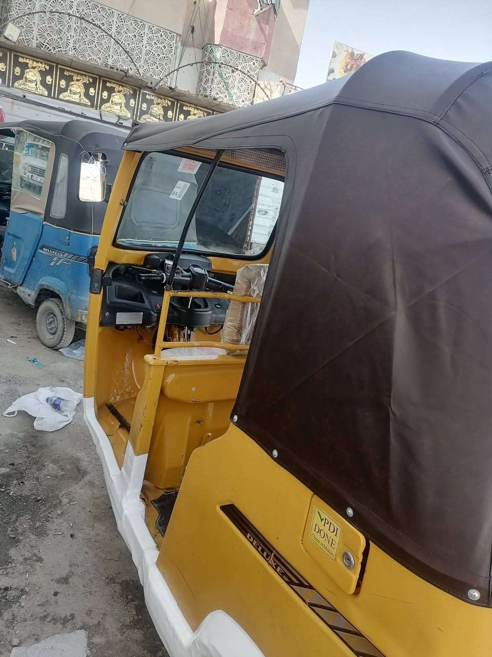 تكتك أوراق البيع تي في اس مجفته تجفيت شريكة موديل 20 سعر 4500  وبيه مجال هذا رقمي ***********
