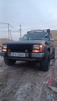 شيروكي • ١٩٩٠ • دفع رباعي