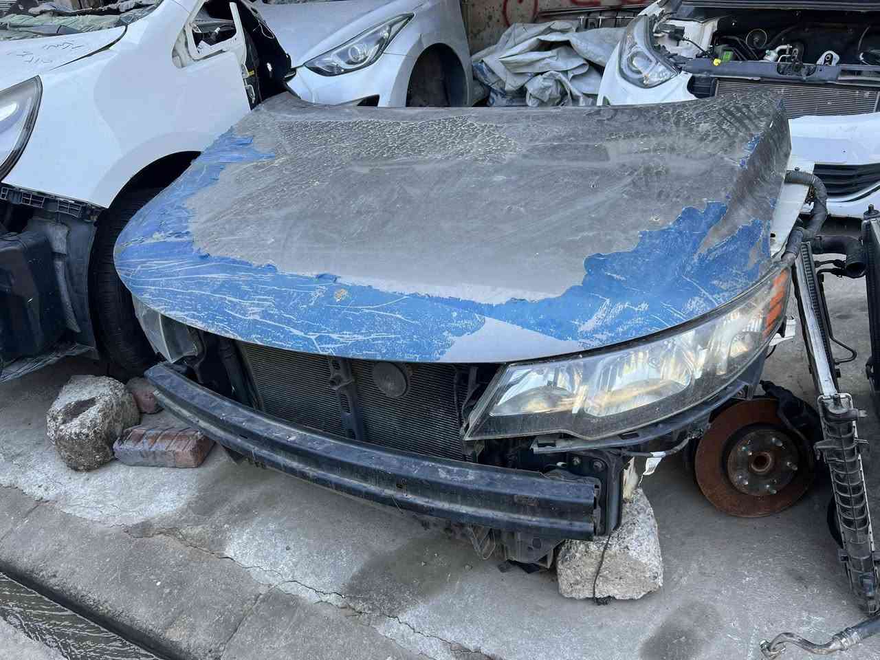 يوجد جميع قطع غيار السيارات الكوريه 
شركة ماهر الحجار 
يوجد توصيل لجميع محافظات العراق 🚚 
للتواصل: ***********…….. ‭٠٧٧٦ ٨٨٢ ٨٣٣٥‬
