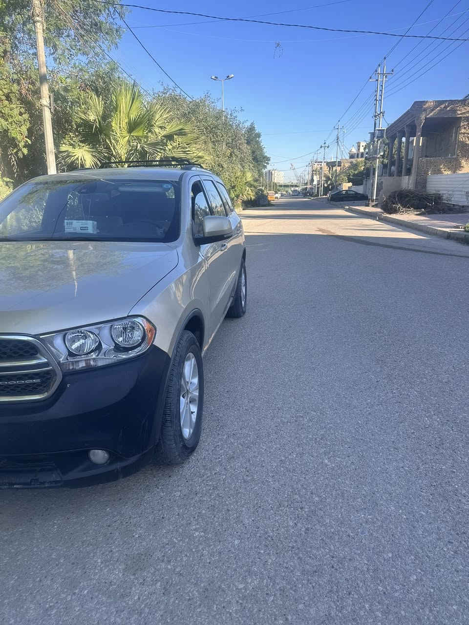 شلونكم شباب دونكو موديل 12 لبيع سياره بدون ايرباك ولافتح  سياره جاهزه رقم بغداد بسمي بيه صبغ بل خشم جاملغ امامي كد شبر وبيه صبغ بل باب الصندوك جوه  سعره 158 وببه مجال الرقم لتصال *********** مكاني عماره
