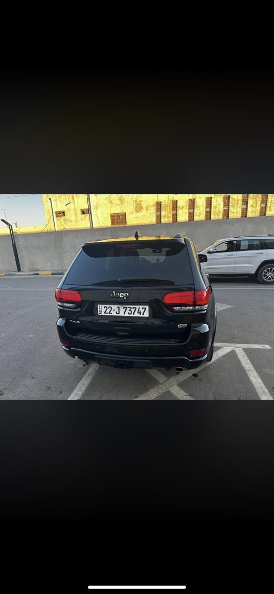 جيب  موديل 2021  ( اوفر لاند )
فول فول مواصفات فورويل بارنوما جكات 
وارد امريكي ماشية65 قابل للزيادة 
حادثها جاملغ وبنيد بدون دواخل 
   فول مواصفات 
بانوراما  داخل جلد جوزي
محرك كير واير بشرط مامفتوح 
سيارة حيل نظيفة كلشي عل بلاد جديد 
سنوية هزة كلشي جديد مدفوع لـ
باسمي السنوية بشرط تحويل وغرامـة
سيارة مابيـها دينار مصرف كامل من كل نواحي
رقم أربيل تحويل او كالة
بيع او مراوس جرجر او أوباما 

***********
