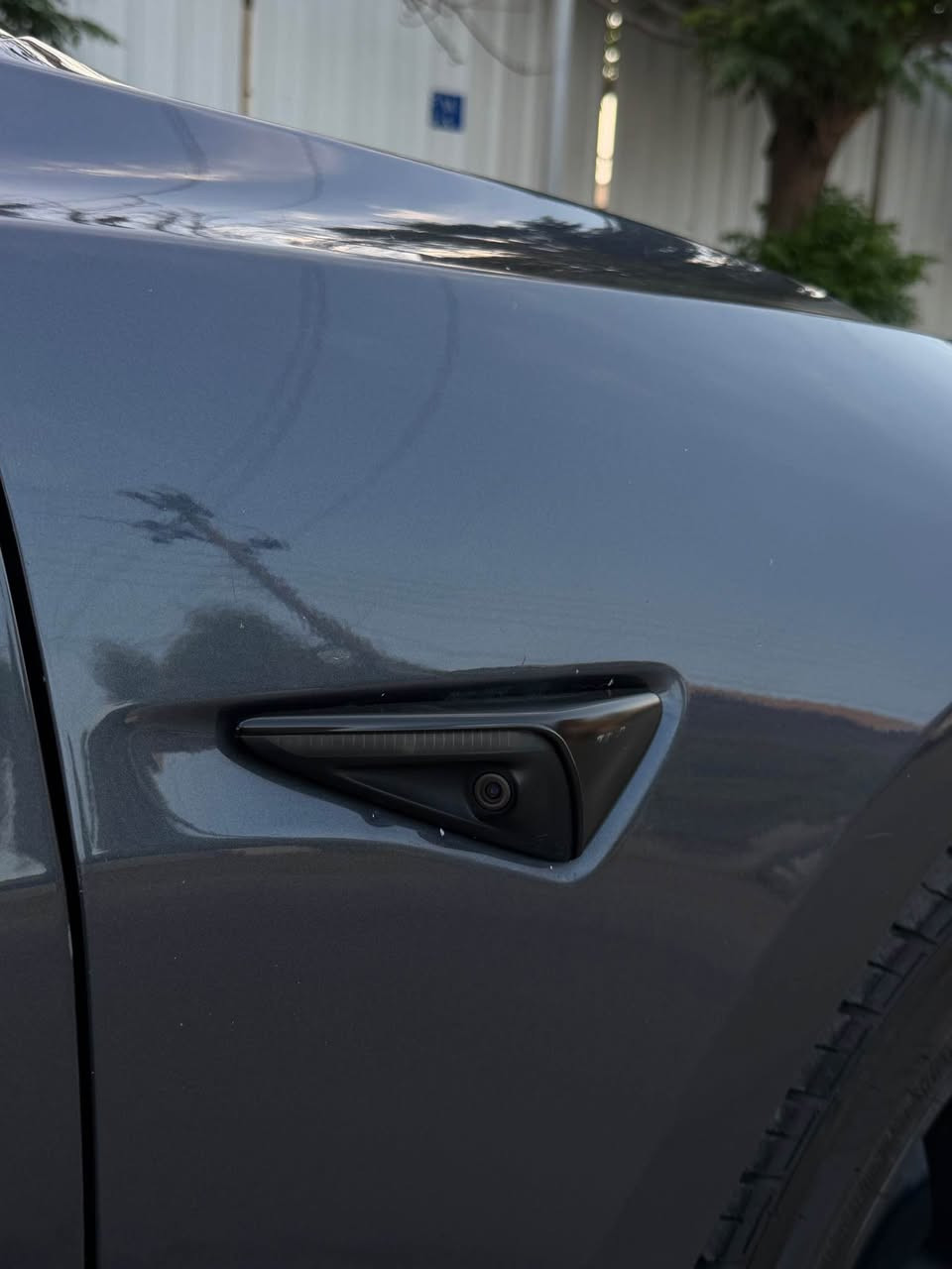 Tesla Model 3 DUAL MOTOR Long Range 2022

ئۆنلاینە سەیارەکە
دەبڵ ماتۆڕی لۆنگ ڕەینجە 
شەحنی بیلادی لەگەڵە
شەحنەکەی بەشی ٥٥٠ بۆ ٦٠٠ کیلۆمەتر ئەکات
یەک دەستە لەلای خۆمان بێ کێشە و پاتری و کامل کارەبای بەشەرت ئەدەم
بێ گۆڕاوە تەنها سنوقەکەی لێ کراوەتەوە و سنوقی خۆی کراوەتەوە سەری
یەک بست ساردی هەیە سنوقەکەی بێ ناوگرتن بێ ئێرباگ  هەموو گیانی بەشەرت بیلادیە

سەنەوی وڕەقەم و تایەی تازەیە 

*********** السليمانية, العراق
