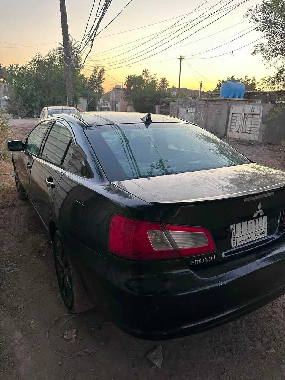 ميتسوبيشي كالنت 2009 حره وارد امريكي . كير محرك لا تنقيص لا تبخير . تبريد منظومه كامله جديدة ثلج . صبغ عام . سعر 60 ورقه مكان بغداد الدورة . رقم ***********
