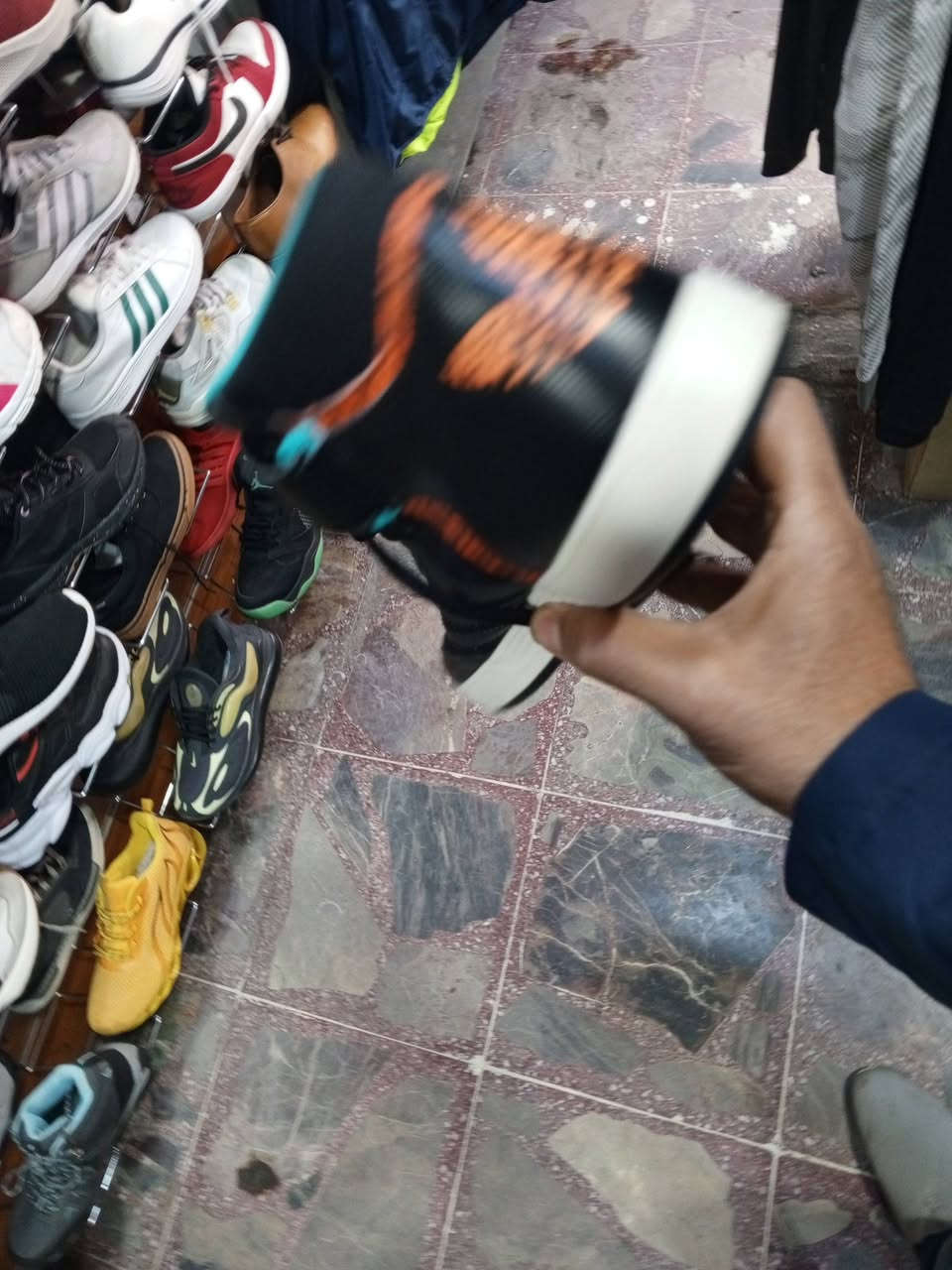 اديداس باله قياس 47  سعر 45 مع التوصيل


**إذا كنت صاحب هذا الإعلان وتريد حذفه لأي سبب، رجاءا أرسل رسالة إلى الدعم الفني**