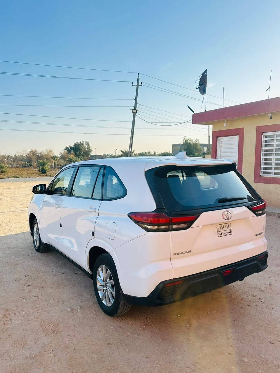 سلام عليكم للبيع تيوتا انوفا مديل 24 وارد خليجي مكفوله من الحادث مصبوغه عام تغير لون فقط هايبرت رقم مجاني على الدوله بسمي ٧ راكب بصمه ماشيه ٥٣ مابيه كل نقص على وضع شركه السعر 220 للتواصل على رقم *********** بيع او مراوس حسب القناعه حلة, بابل
