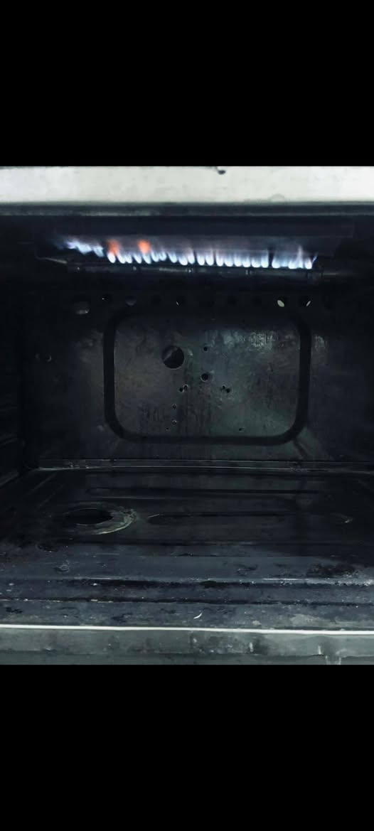 غساله الحافظ 12 كيلو ونظيف كلش اريده 225 وبيهه مجال طباخ مصري 225 وبي مجال


**إذا كنت صاحب هذا الإعلان وتريد حذفه لأي سبب، رجاءا أرسل رسالة إلى الدعم الفني**