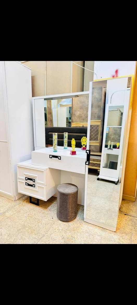 #غرفة# نوم# تركي# 🇹🇷 مستخدم 
نضافه 90‎%💯
تتكون من 9 قطع 
برغي وجوي حديد + شازلون مخزن
+ سكك سل ستيل يدات سل ستيل + اناره شغاله 
سعرهه 850 الف بيهه مجال 
توصيل وشد داخل بغداد مجاناً 
محافظات كروه رمزيه @إشارة


**إذا كنت صاحب هذا الإعلان وتريد حذفه لأي سبب، رجاءا أرسل رسالة إلى الدعم الفني**