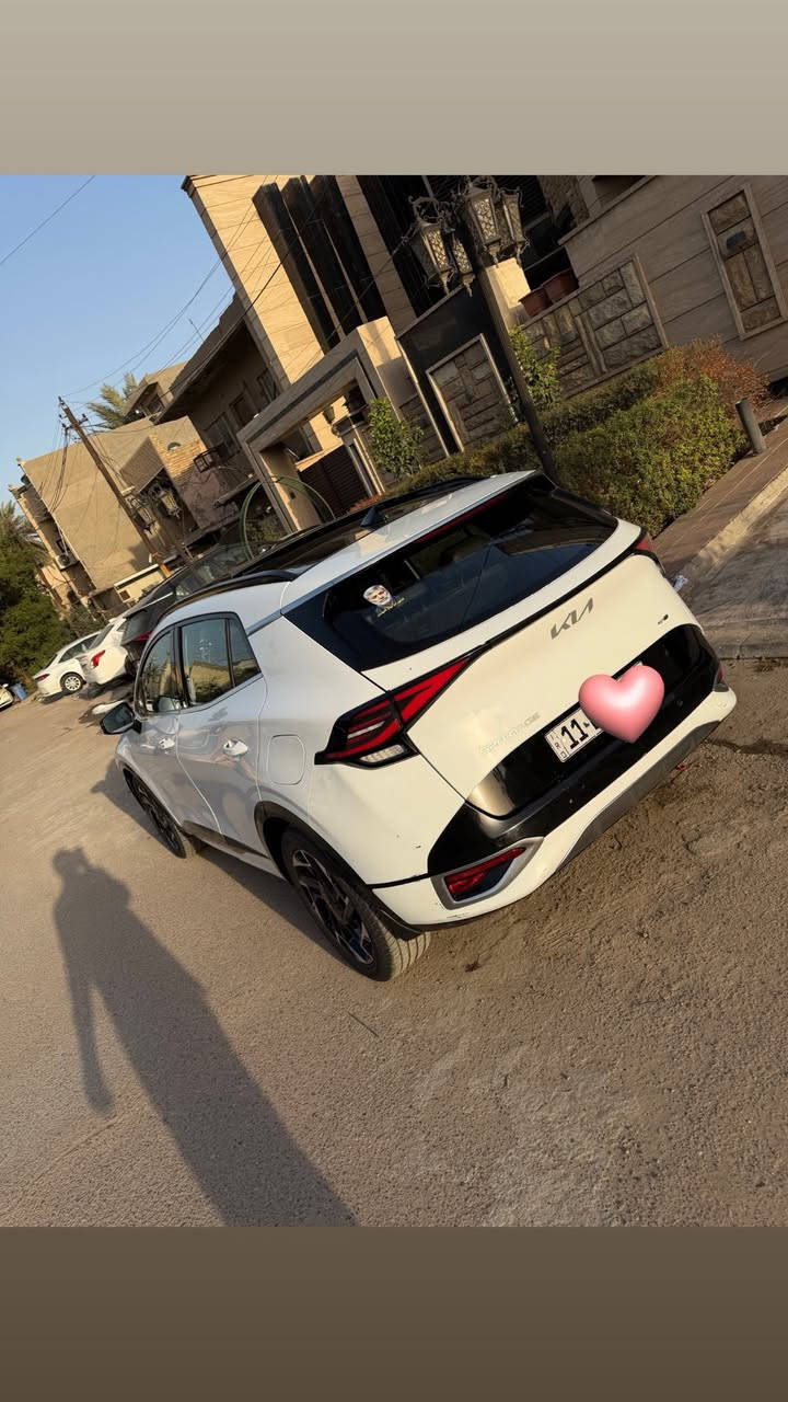 سلا وعليكم كيه سبورتج جيتي لاين الفول موصفات السياره خليجيه موديل 2024 رقم بغداد الجديد 
السياره بسمي
بلو رامه 
مري شفط
كشنات جلد 
كشنات دتفى تبريد 
ستيرن تدفى
سياقه ذاتيه 
تحديد مسار 
ردار 
حساسات خلفيه وامانيه
جنطه كهرباء
ترحيب ذاتي
شحن لسنكي
وبيه هواي موصفات بعد 
السياره بيه ضربه بل جملغ مصبوغ وبنيد 
وبيه بارد بل باب مال سايق قليل كلش 
ماشيه 28km
السعر 210وبيه مجال 
رقم ***********
