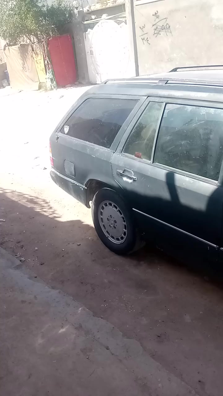 بيع او مراوس مارسدس دب ستيشن موديل 88 محور في في تي رقم نجف الماني السعر ٣٦ وبيها مجال للشرايللاستفسار الاتصال ***********
