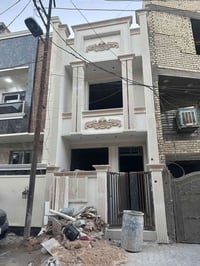 مشتمل للبيع 70 متر واجهه 4 بناء حديث تسليم مفتاح شارع عريض عنوان بغداد...