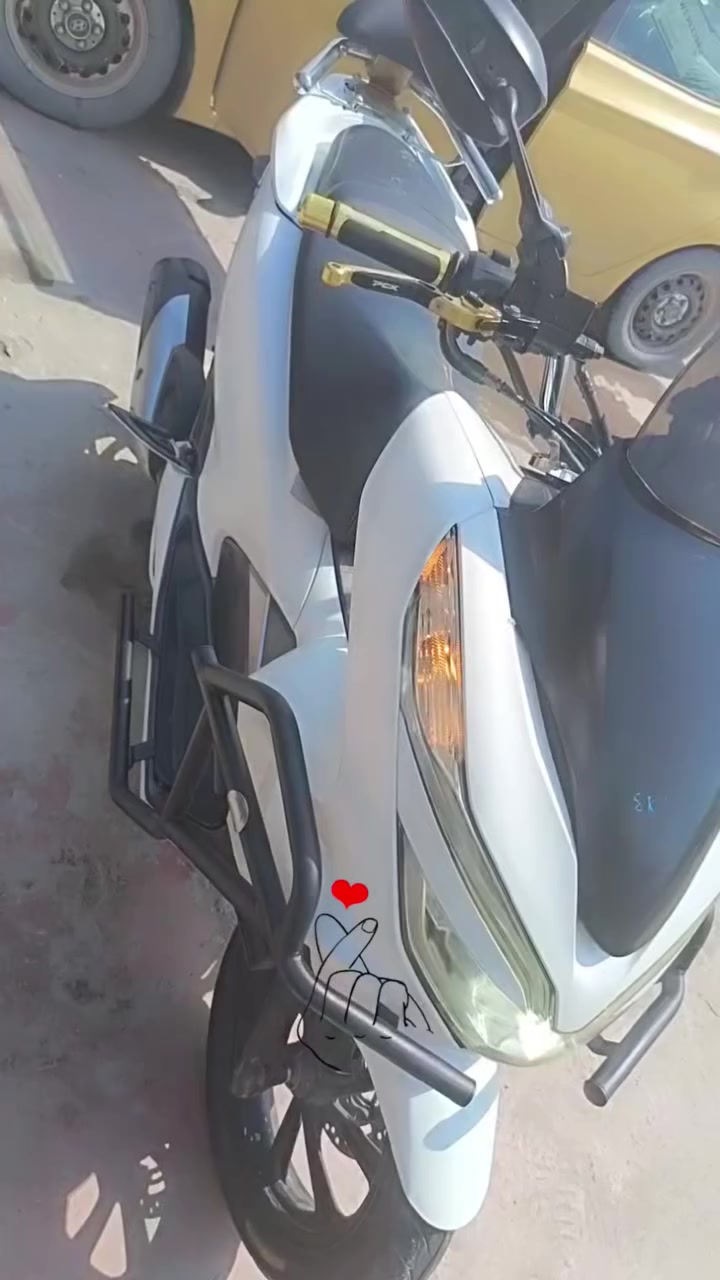 السلام عليكم
جيل ثالث2020  PCX

وارد كوري

كفاله عامة

وصل معرض 

اللون ابيض  صدفي  شذرة

حساس ازدحام

سييايه  رياضية طياريه اصليه

شمسية اصليةة

درع أصلي 

بغداد البلديات قرب الأطفائية 

***********
