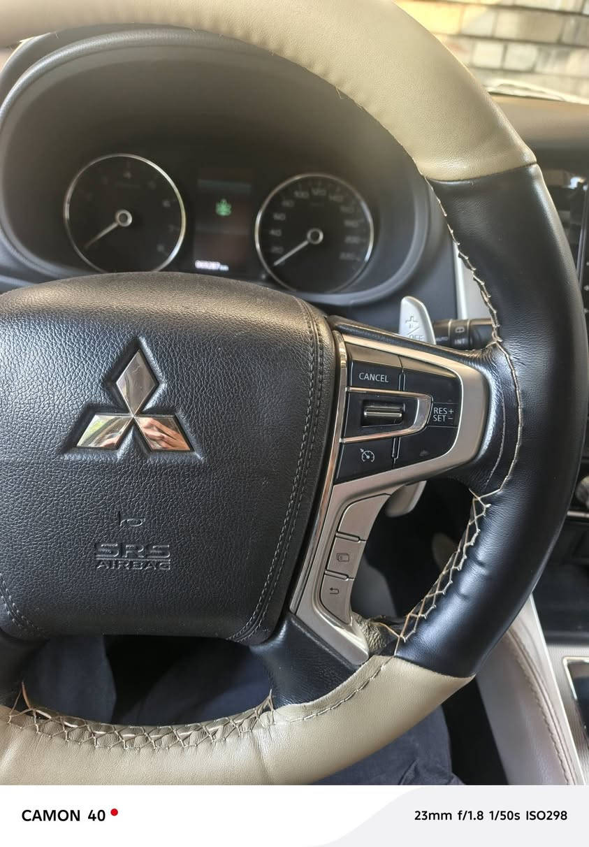 السلام عليكم 
باجيرو سبورت 2020  مكفولة رقم اربيل الدولي باسمي تريد وكالة اوتحويل ماشية69 الف بصمة + بصمة أبواب فتحة سلايت شاشة كامرة خلفية 8ايرباك سايد بريك بصمة تحكم استيرن شفتات استيرن مري شفط حساسات أمامي وخلفي رادار ٧راكب مخارج اواكس ٣قطع تبريد ٦سلندركير ٨نمر
السعر ٢٣ الف وبيها مجال
بغداد الزعفرانية ***********
