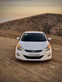 بيع او مراوس حسب القناعه السيارة : هونداي النترا   الموديل : 2012  الل...