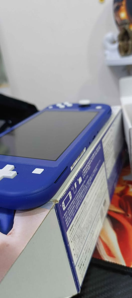 جهاز اوبن بوكس فقط لاغير نيتندو سويتش لايت اوبن جاهز للتهكير تاخذه تهكر كبل جديد انضف من النضيف لون ازرق مميز  
مطابق سيريال نمبر جهاز من الخارج وحتى شاحنه ممستخدمه بعده اكرر فقط مفتوح من كارتون سعره ويا توصيل185الف وتوصيل متوفر كل انحاء العراق مجاني طريقه البيع اعتماد ناصرية, ذي قار


**إذا كنت صاحب هذا الإعلان وتريد حذفه لأي سبب، رجاءا أرسل رسالة إلى الدعم الفني**