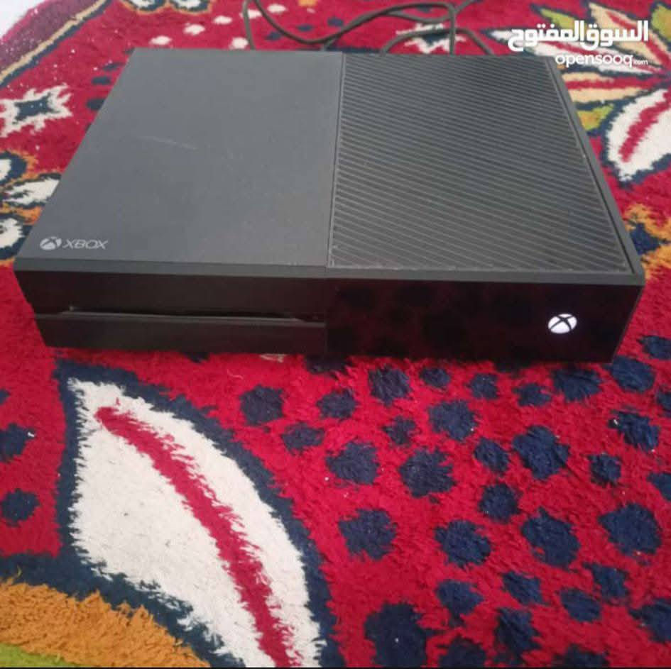 اكس بوكس وان
ملحقات كامله
وياه يده مال سيرس 
وا يو بي اس نضيف ما مستعمل هواي 
السعر 160


**إذا كنت صاحب هذا الإعلان وتريد حذفه لأي سبب، رجاءا أرسل رسالة إلى الدعم الفني**