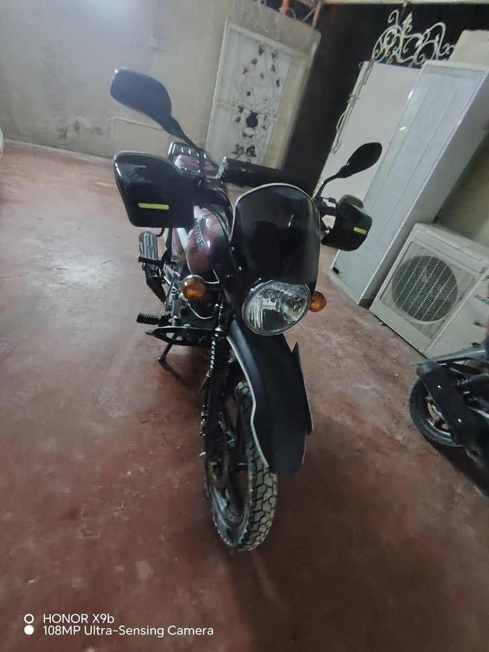 بوكسر جبلي ٢٠٢٣  سنويه رقم انكليزي ثاني يوم التحويل كفاله عامه شرط التراي محافضات الله شاهد عليه وكتبه ورسله دراجه خير من الله كلها شغاله اي نقص مابيها دراجه حته غسل مابيه حيل اغسلها حاجيت ورح ابيعها  ٢٢٥٠ الف وبيها مجال حك الجيه

رقم الموبايل ***********
ما متواجد عل فيس👍🏻❤️
