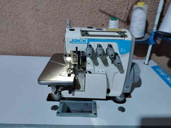 اوفر ومكينه صناعي جاك فول مواصفات ناطق عربي قطع ورفع وتقوى اوتماتيك مستعمل للبيع المكان بغداد الشعب اتصال واتساب ***********
