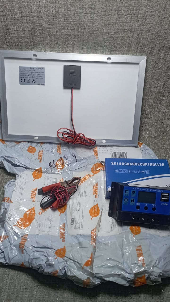 سلام عليكم
لوح طاقة شمسية بهذا الشكل الي يفيده يراسلني


**إذا كنت صاحب هذا الإعلان وتريد حذفه لأي سبب، رجاءا أرسل رسالة إلى الدعم الفني**