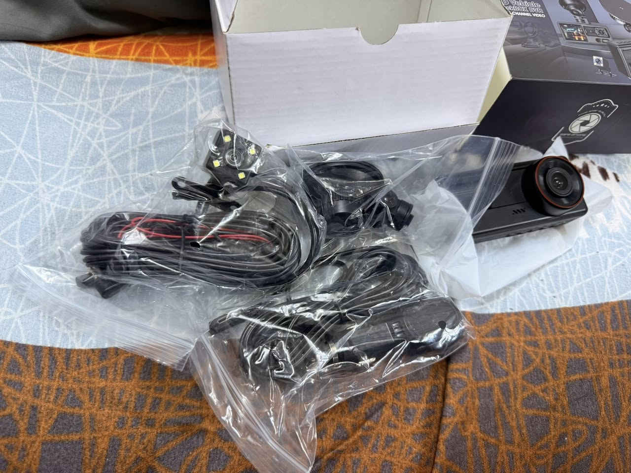 داش كام 3 كامرات امزون
داش كام امزون لل بيع 3 كامرات و wifi شحن تايب سي يعني طفي سيارة سجل لان بيها بطارية مكاني بغداد حي العامل ورقمي *********** موجود خاص واتساب
