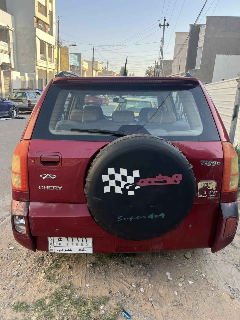 السلام عليكم اخوان تيكو موديل ١٣ سياره حلوه صدر تايرات أمامي جديد كير كهرباءي كير جديد محرك خير من الله  جاي تحمه بل الازدحام تبريد شغال السعر ٤٢ وبيه مجال بغداد السيديه شارع اعداديه الصناعه ***********
