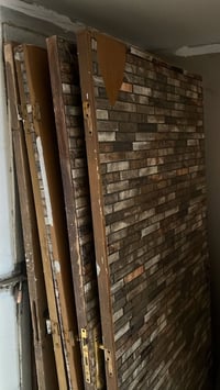 من رخصـة الأدمن المُحترم ..🌹  ابواب خشب درجة اولى   عدد ٥ نوع الثقيل ش...