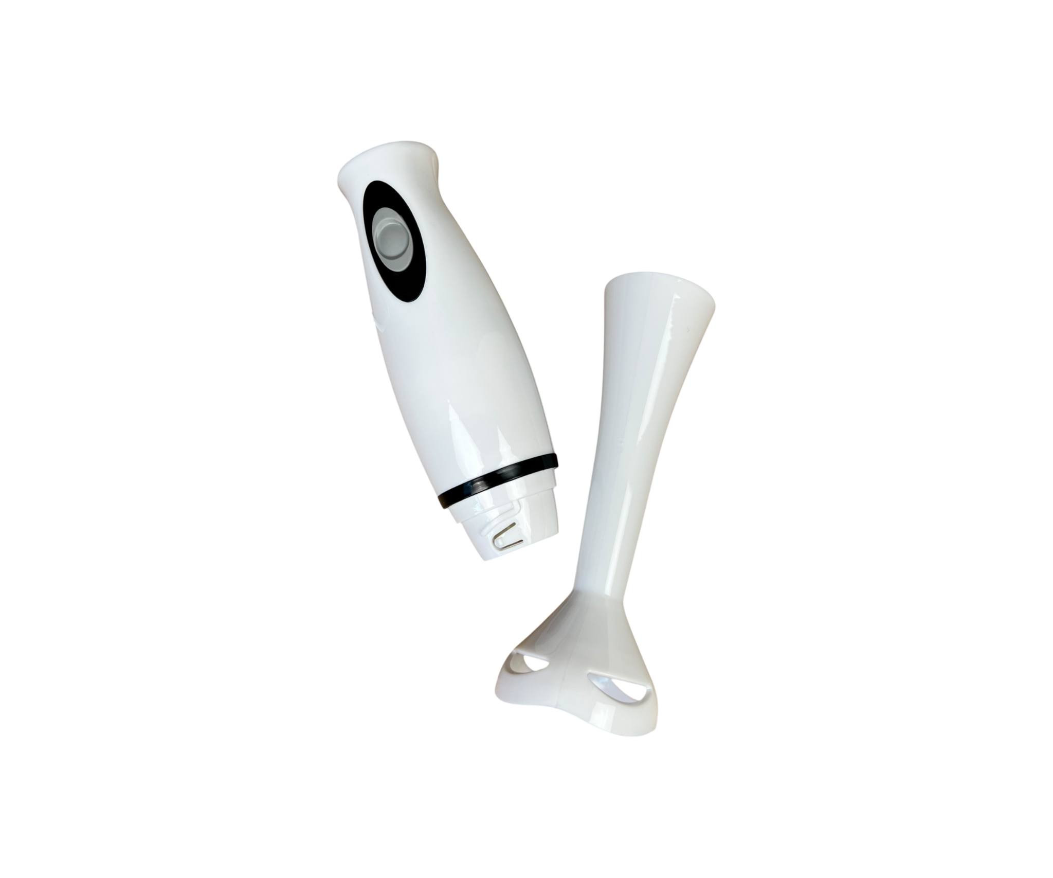 السعر 16 الف دينار التوصيل 5 الاف
بلندر يدوي كهربائي Octavo OC-244 – مهراسة طعام سريعة

الاستخدامات:

خلط العصائر الطبيعية والميلك شيك بسرعة.

تحضير الشوربات وهرس الخضروات المطبوخة.

إعداد الصوصات، المايونيز، والصلصات المختلفة.

هرس البطاطا والخضار للأطفال.

خلط البيض والكريمة وتحضير الحلويات المنزلية.

المميزات:

تصميم خفيف ومريح للاستخدام بيد واحدة.

زر تشغيل واحد لسهولة التحكم.

شفرة ستانلس ستيل مقاومة للصدأ.

عمود خلط طويل للوصول داخل الأكواب والقدور.

يعمل على الكهرباء بسلك مباشر.

كابل USB Type-A إلى Type-C للشحنالتوصيل.

هيكل بلاستيكي متين وسهل التنظيف.

الجهد الكهربائي: 220-240V.

التردد: 5060Hz.

القدرة التقريبية: 200-300 واط.

محتويات الصندوق:

محرك البلندر اليدوي.

رأس الخلط (العمود).

كابل USB.

دليل الاستخدام.

الملاحظات:

قياس الكارتون: طول 13 سم × عرض 8 سم × ارتفاع 21 سم.

يُنصح بعدم تشغيل الجهاز لأكثر من دقيقتين متواصلتين.

يُفصل عن الكهرباء قبل التنظيف.

مناسب للاستخدام المنزلي اليومي. بغداد, العراق


**إذا كنت صاحب هذا الإعلان وتريد حذفه لأي سبب، رجاءا أرسل رسالة إلى الدعم الفني**