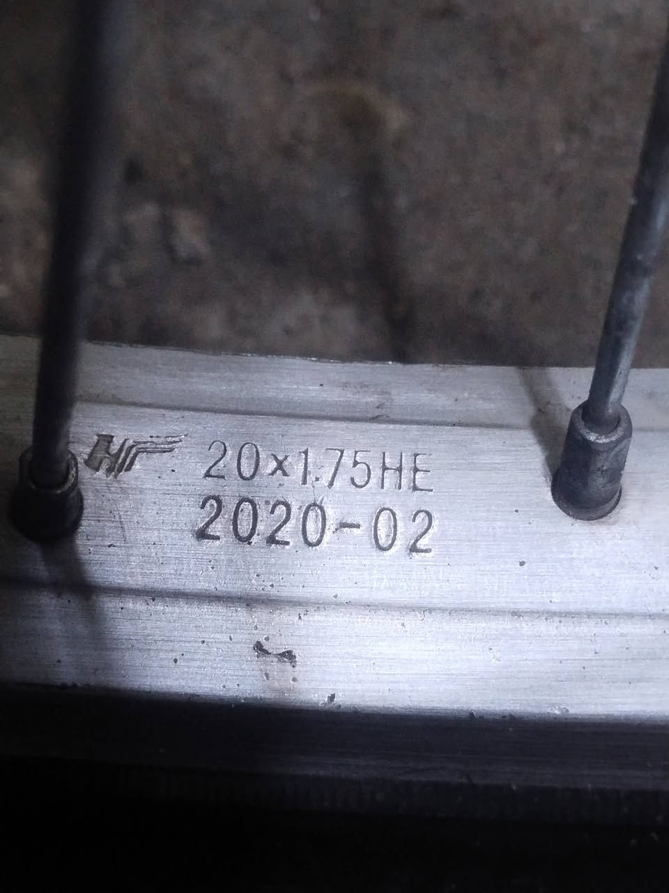 السلام عليكم بايسكل طباگي نضيف للبيع حاويه عوزه جوب خلفي موديل 2020 شركة SMT اليابانيه حجم 20 مكان ناصريه حي الجامعه (الصخيين)  سعر خاص


**إذا كنت صاحب هذا الإعلان وتريد حذفه لأي سبب، رجاءا أرسل رسالة إلى الدعم الفني**