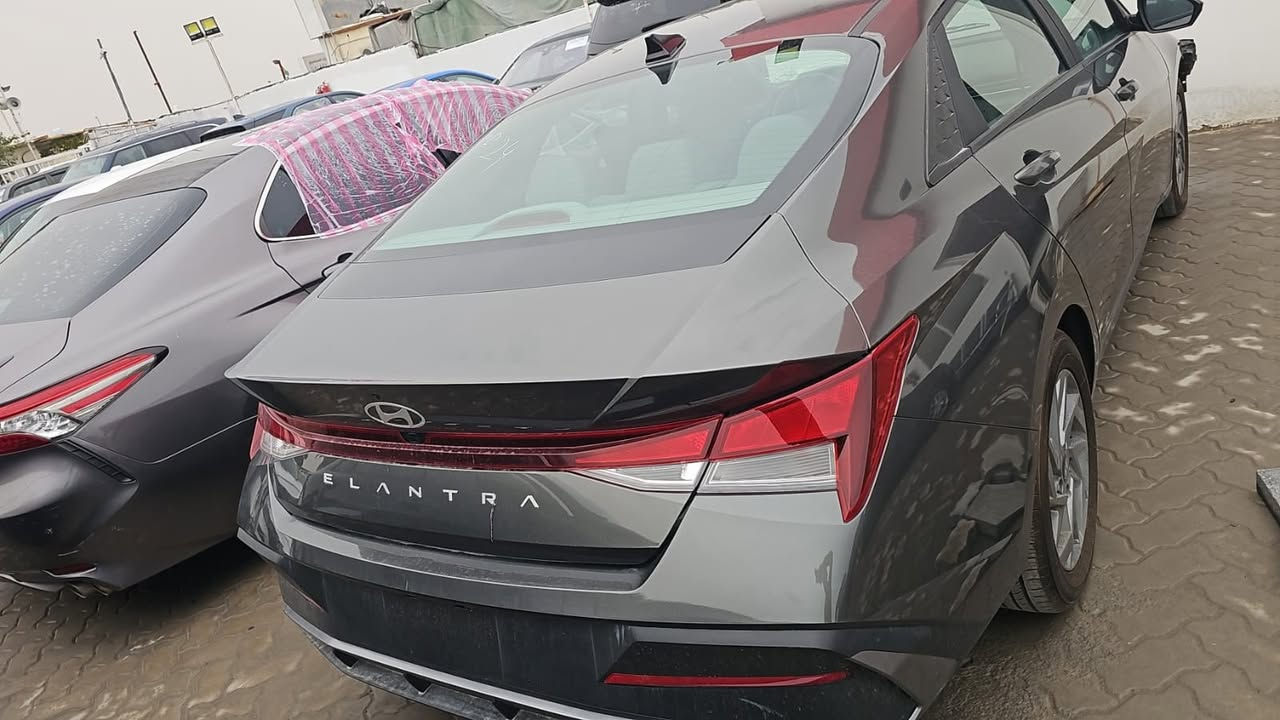 هيونداي النترا موديل 2024
جاهز للشحن
واصل للبصره مصلح وجاهز بسعر ب110 قفل 🔐

شـــــــــــــــــــركة مـــايباخ 
هيونداي توكسان موديل 2024
واصل للبصره مصلح وجاهز بسعر ب135 قفل 🔐
بأدارة علي عباس الخُزاعي 
وجهتك الأولى لأستيراد وتصدير السيارات
الديوانية . حي الجزائر . شارع البستان
📞 ***********
📞 ***********
